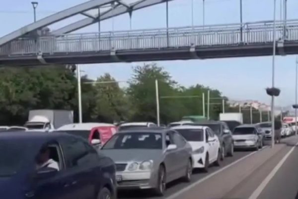 Рабочие объезды нового акима Алматы не связаны с пробками на дорогах: официальное заявление