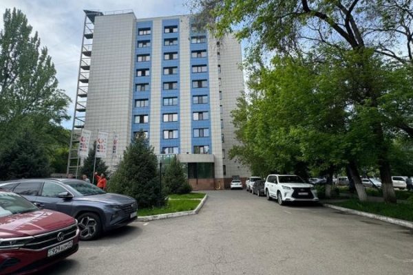 SEO-оптимизированный заголовок: Торги: Продажа участка в Шамалгане и нежилого здания в Алматы — Возврат активов 2025