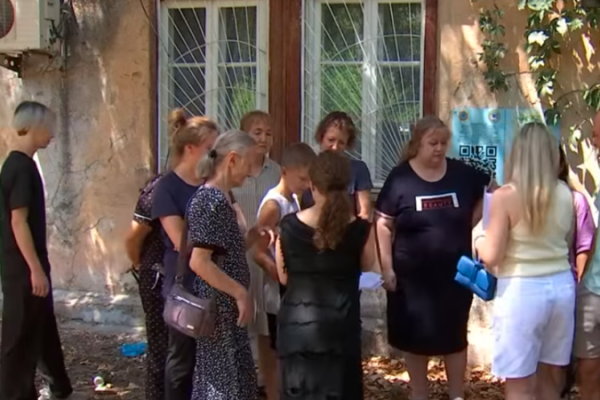 Жильцы аварийных двухэтажек в Алматы опасаются выселения: причины и последствия