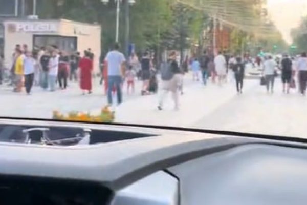 Водитель на Арбате разозлил алматинцев: как это произошло?