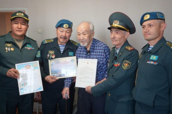Военный ветеран Камбар Сарсенов отпраздновал 101-й день рождения в Алматы: 25 октября 2025, 10:35
