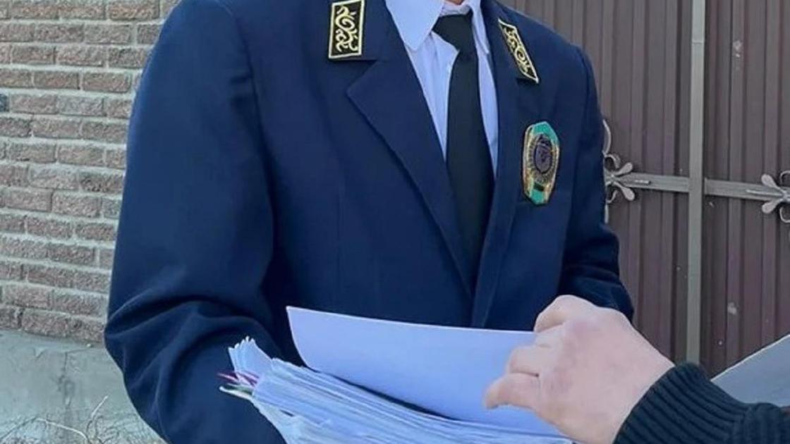 Алматыда жеке сот орындаушысы бюджеттен 4,2 млн теңге жымқырып, бас бостандығынан айырылды