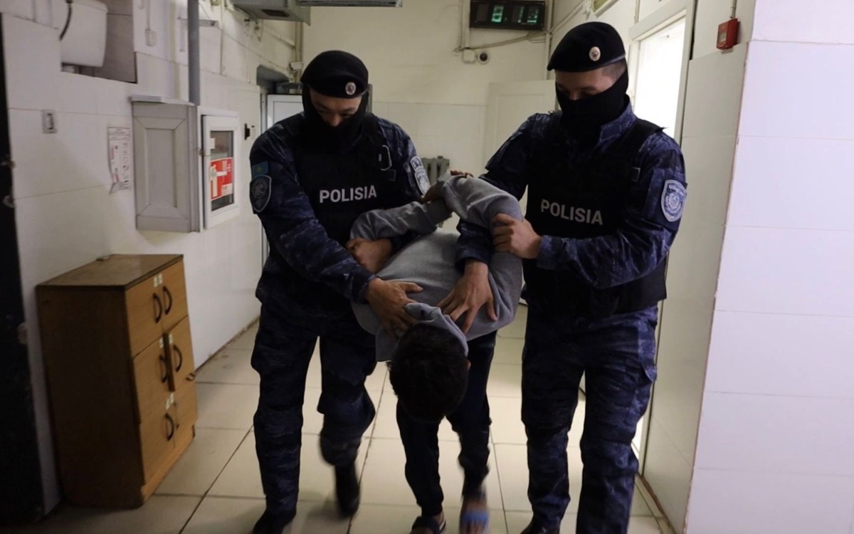Алматыда жасөспірімдер төбелесі: екі жасөспірім қаза тауып, барлық қатысушы ұсталды