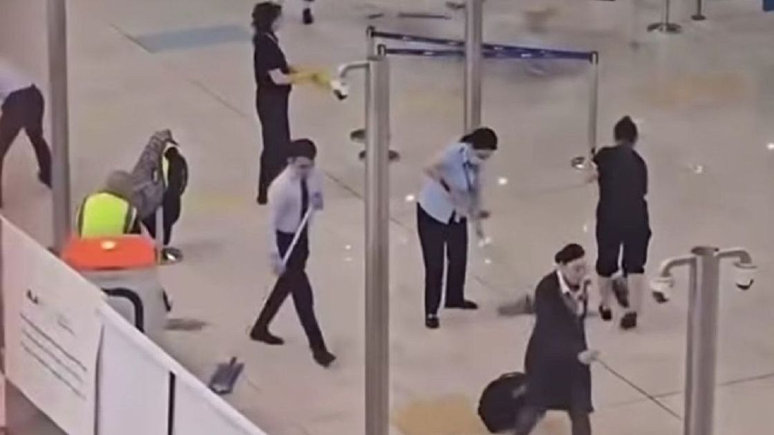 Алматы әуежайын нөсер су басып қалды: видео