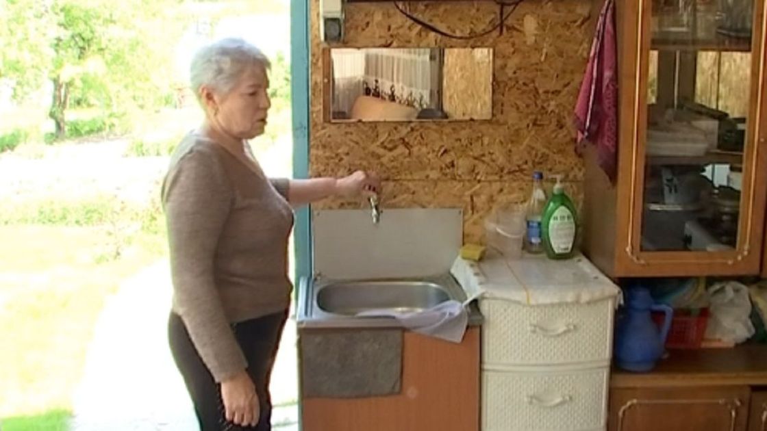 Алматыда 300 үй түнде ғана су ішеді: тұрғындар ахуалдың нашарлағанын айтады