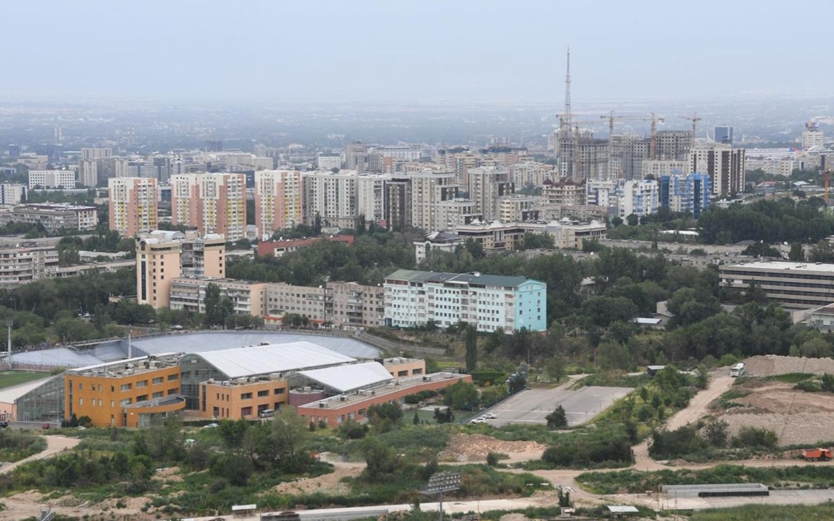Алматыда 18 мамырда ауа райы қолайсыз болады: не істеу керек