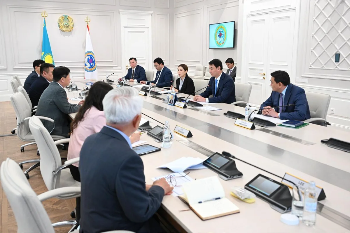 Алматы әкімі Hyundae Medical басшысымен кездесіп, 65 млн долларлық аурухана жобасын талқылады