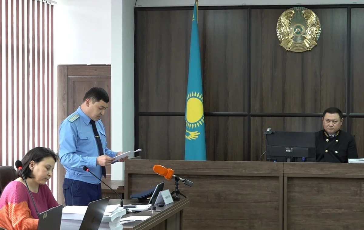 Алматыда мас жүргізушінің кесірінен үш адам қаза тапқан жол апаты бойынша сот басталды