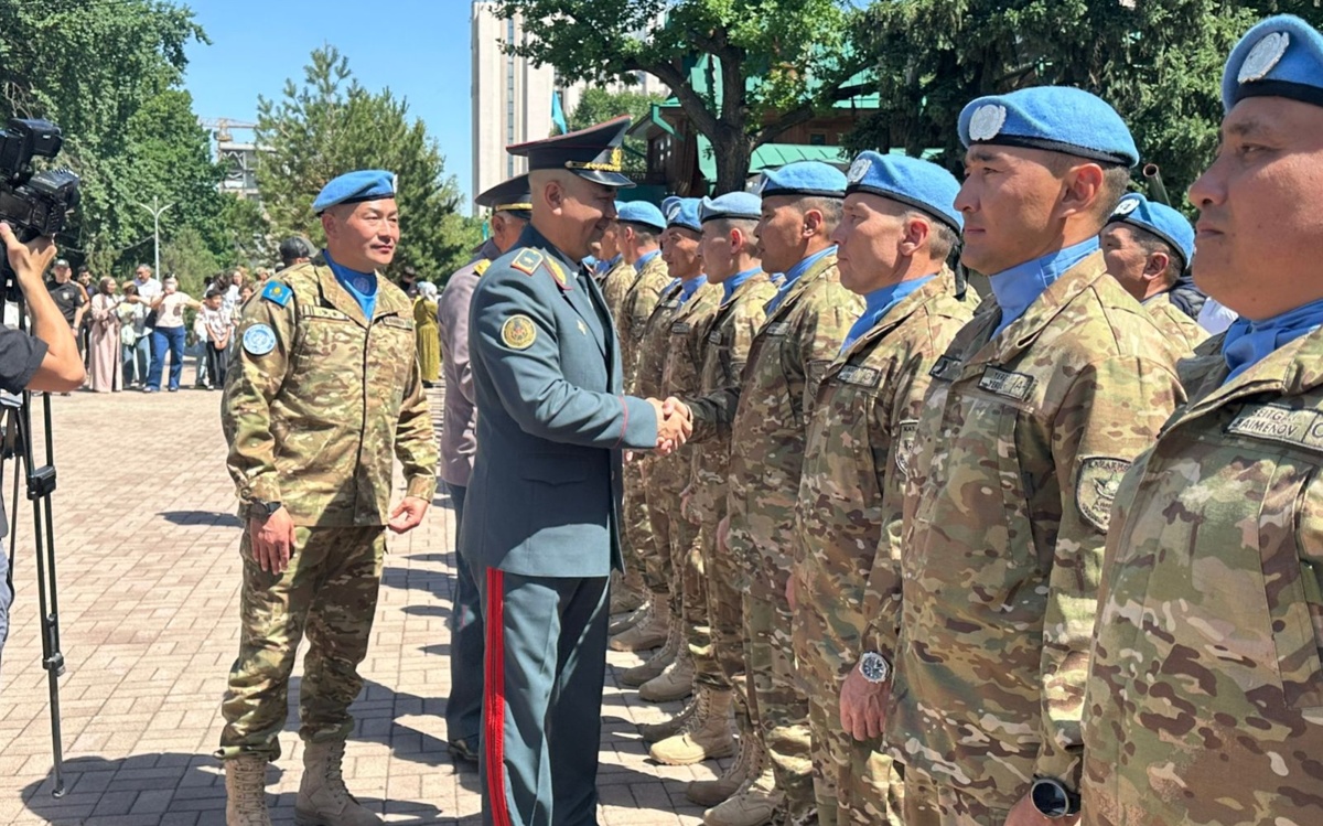 Алматыда Голан биіктерінен оралған екінші бейбітшілік контингентін салтанатты түрде қарсы алды