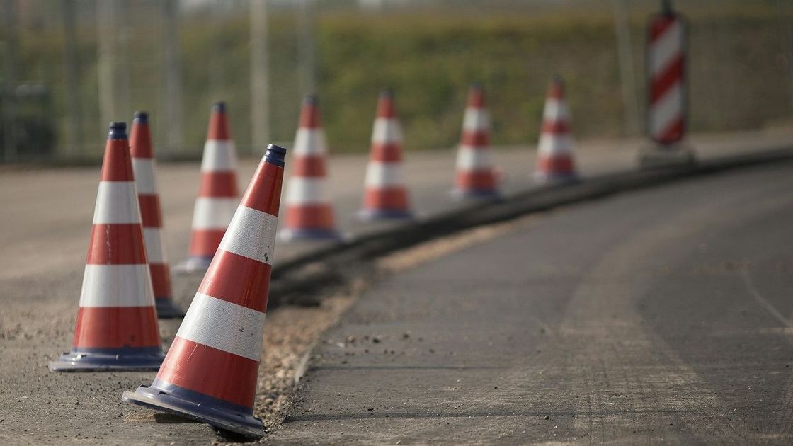 Алматыда бір көше бойымен жүріс-тұрыс бір айға жабылады