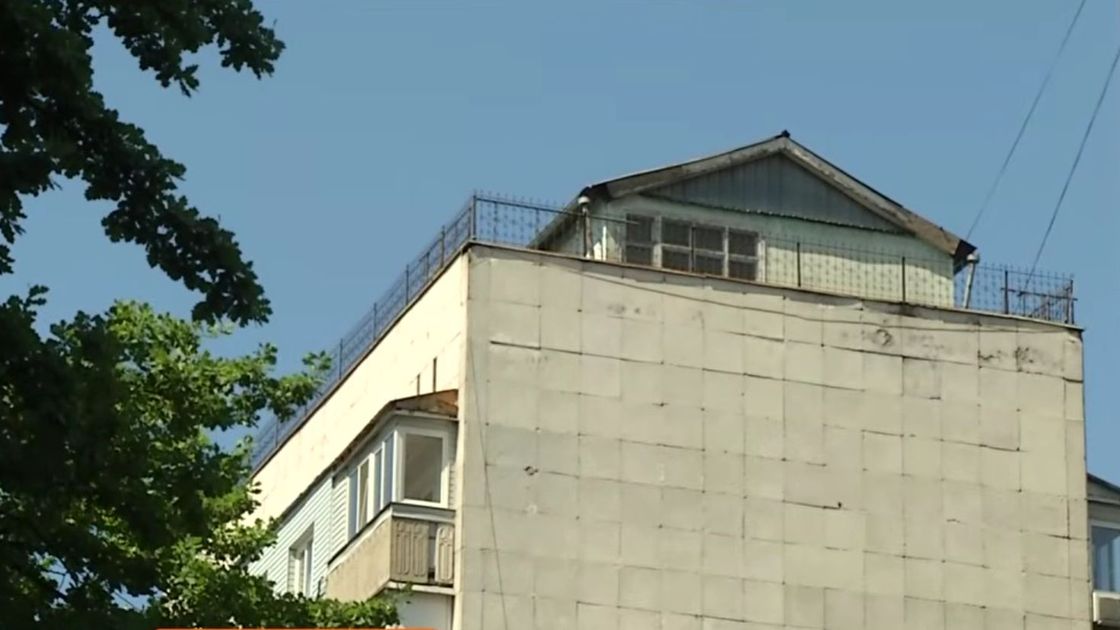 Дом на крыше девятиэтажки в Алматы оказался законным: объяснение экспертов