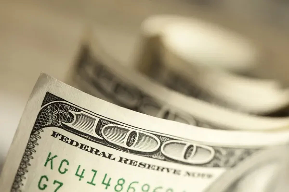 Курс доллара в Алматы: продажа по 489 тенге, небольшое снижение
