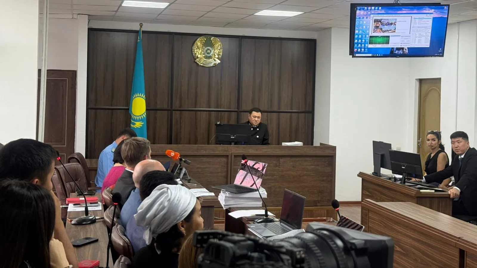 Мать погибшего в ДТП на аль-Фараби отказалась от услуг адвокатов Черновых