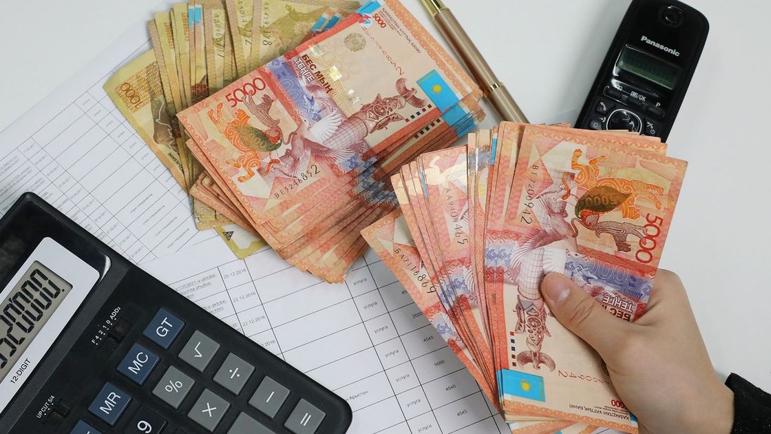 Алматыда кәсіпкерлерден заңсыз қосарланған салық өндірілген: прокуратура араласты