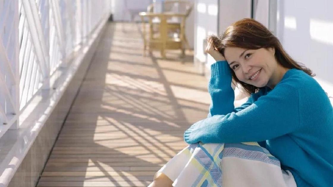 «Классно, когда мама рядом»: Асель Садвакасова показала теплое видео из Алматы