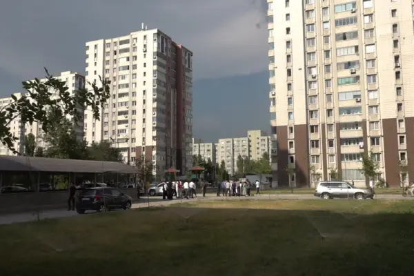 Алатау ауданында шағын аудандарды абаттандыру жалғасуда
