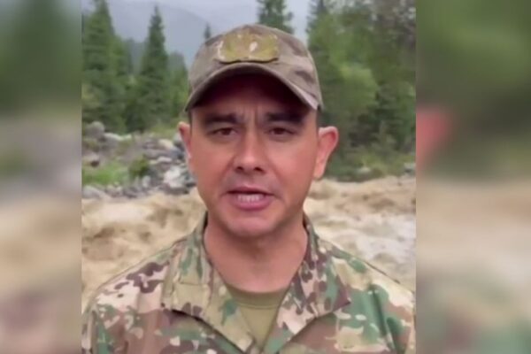 «Угрозы нет»: глава ДЧС Алматы выступил с заявлением о ситуации на реке Аксай