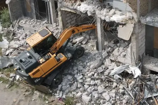 Алматыда 74 нысанды бұзу туралы сот шешімі күшінде