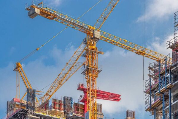 Алматыда төрт құрылыс компаниясы лицензиясынан айырылды