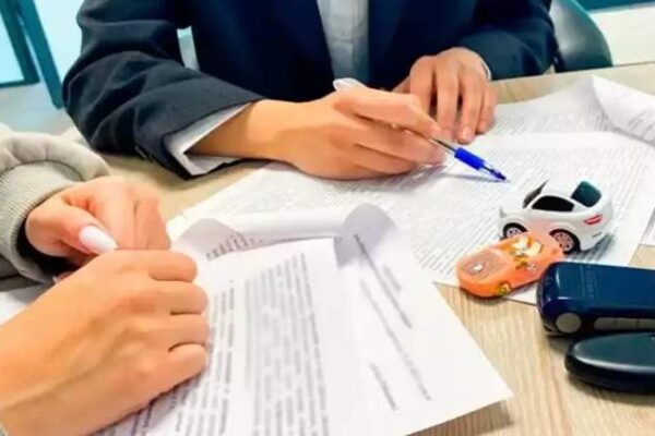 В Алматы пресекли продажу фальшивых госномеров по всему Казахстану