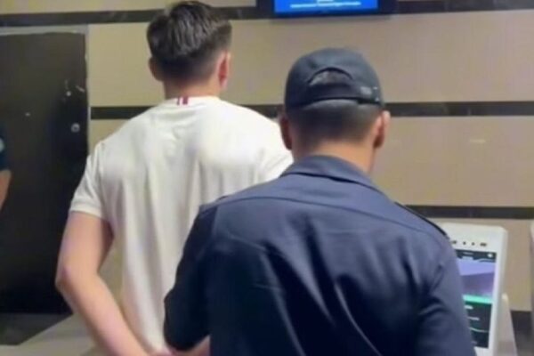 Блогера из Алматы арестовали за непристойные видео в соцсетях