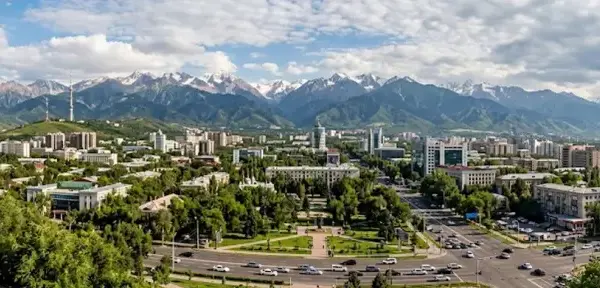 Алматыда 18 тамызда ауа температурасы +33 °C-қа дейін жетеді