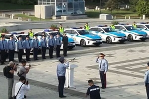 Полиция Алматы перешла на усиленный режим: патрули охватят дворы и улицы