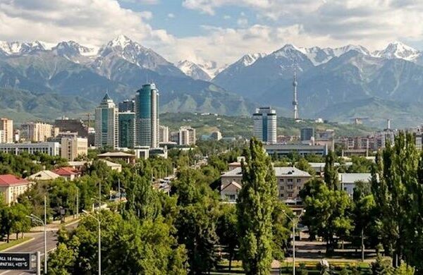 Алматыда 19 тамызда күн ыстық болады: ауа температурасы +34°C-қа жетеді