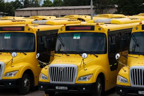 В Алматы проверили свыше 300 школьных автобусов перед учебным годом