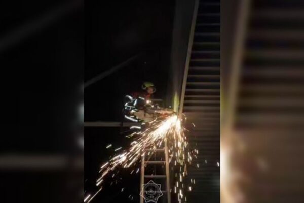 Склад горел ночью в Алматы: видео