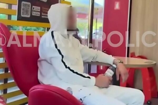 Вылил воду на девушку: мужчину наказали за неудачное знакомство в Алматы