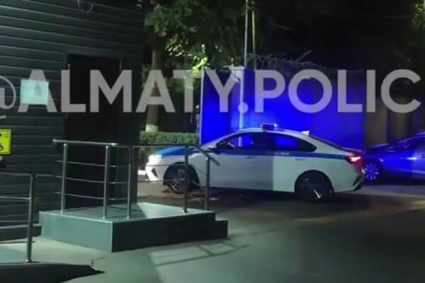 Ссора в магазине Алматы: мужчина получил удар в грудь