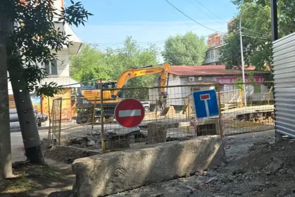 Алматыда Төле би көшесінде екі күн көлік қозғалысы шектеледі