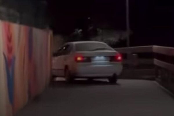 Авто на терренкуре в Алматы: водитель Toyota Carina оказался без прав